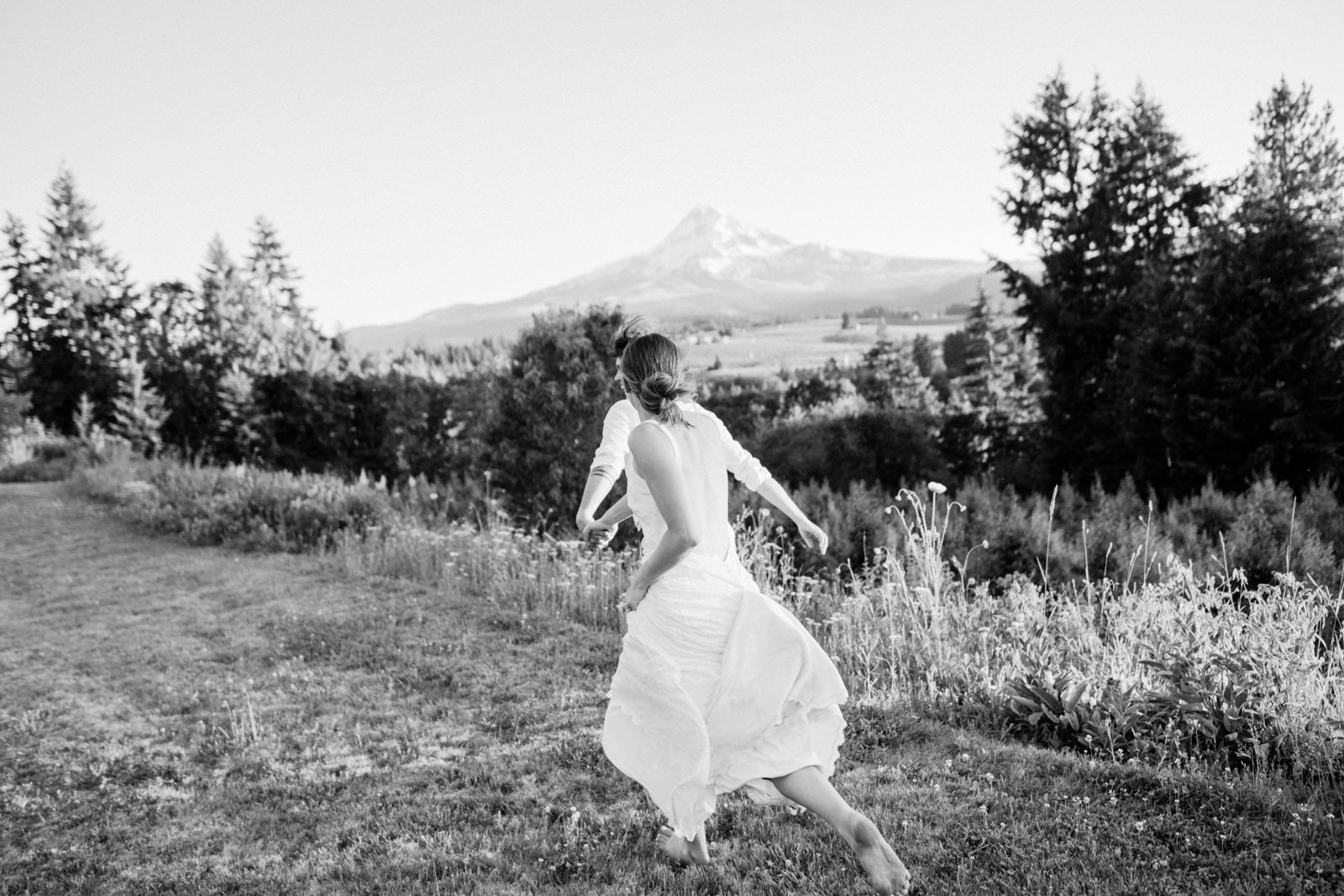 mt-hood-organic-farms-pink-tie-wedding-069.JPG