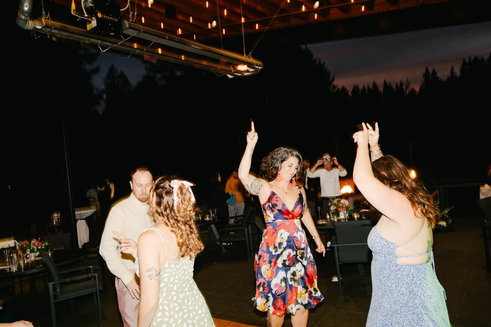 skamania-lodge-moonlight-pavilion-wedding-054.JPG