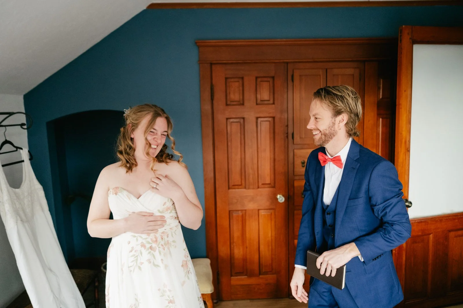 mount-tom-winter-wedding-005.JPG