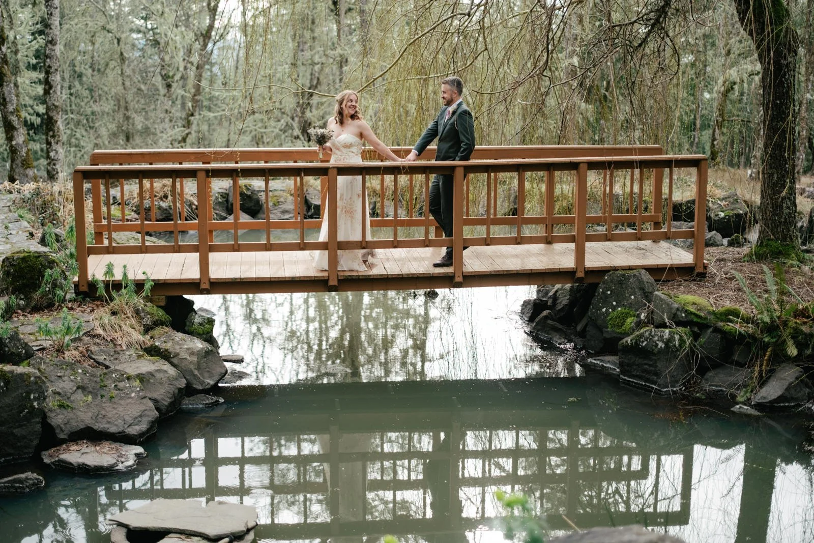 mount-tom-winter-wedding-021.JPG