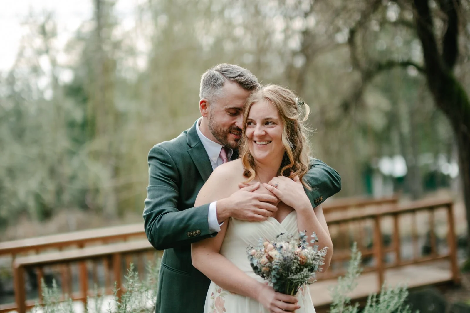 mount-tom-winter-wedding-023.JPG