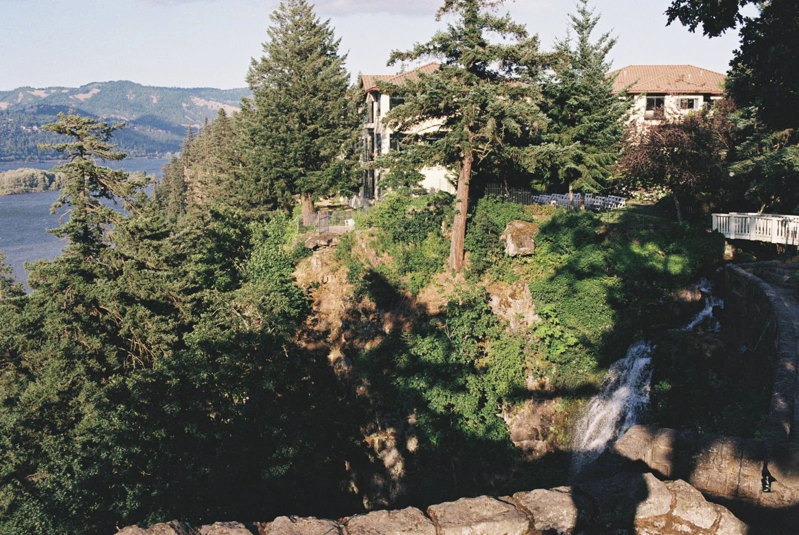 columbia-gorge-hotel-wedding-009.JPG