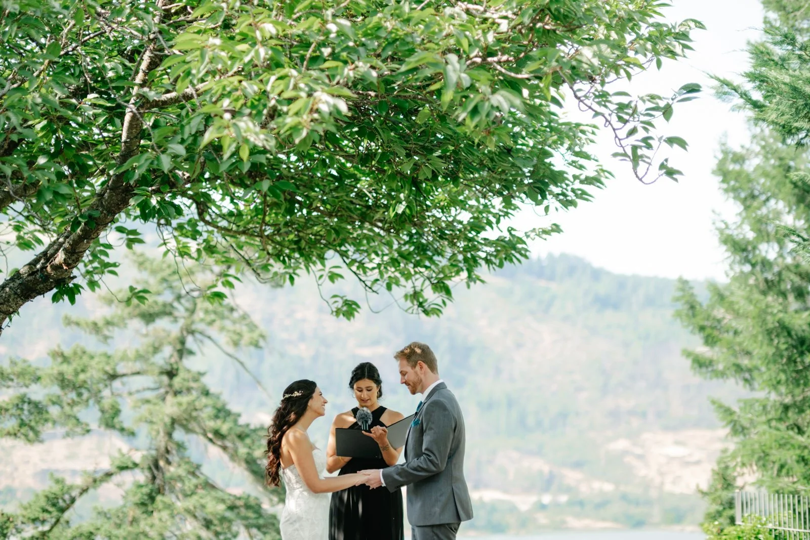 columbia-gorge-hotel-wedding-025.JPG