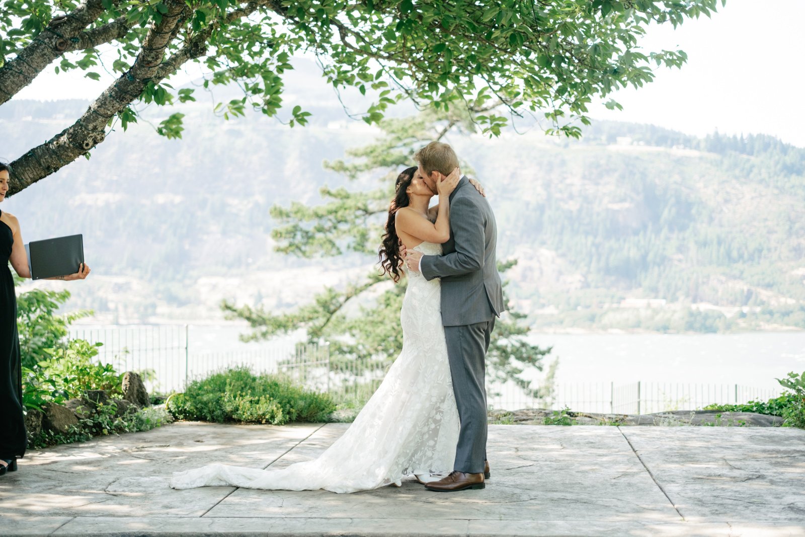 columbia-gorge-hotel-wedding-030.JPG