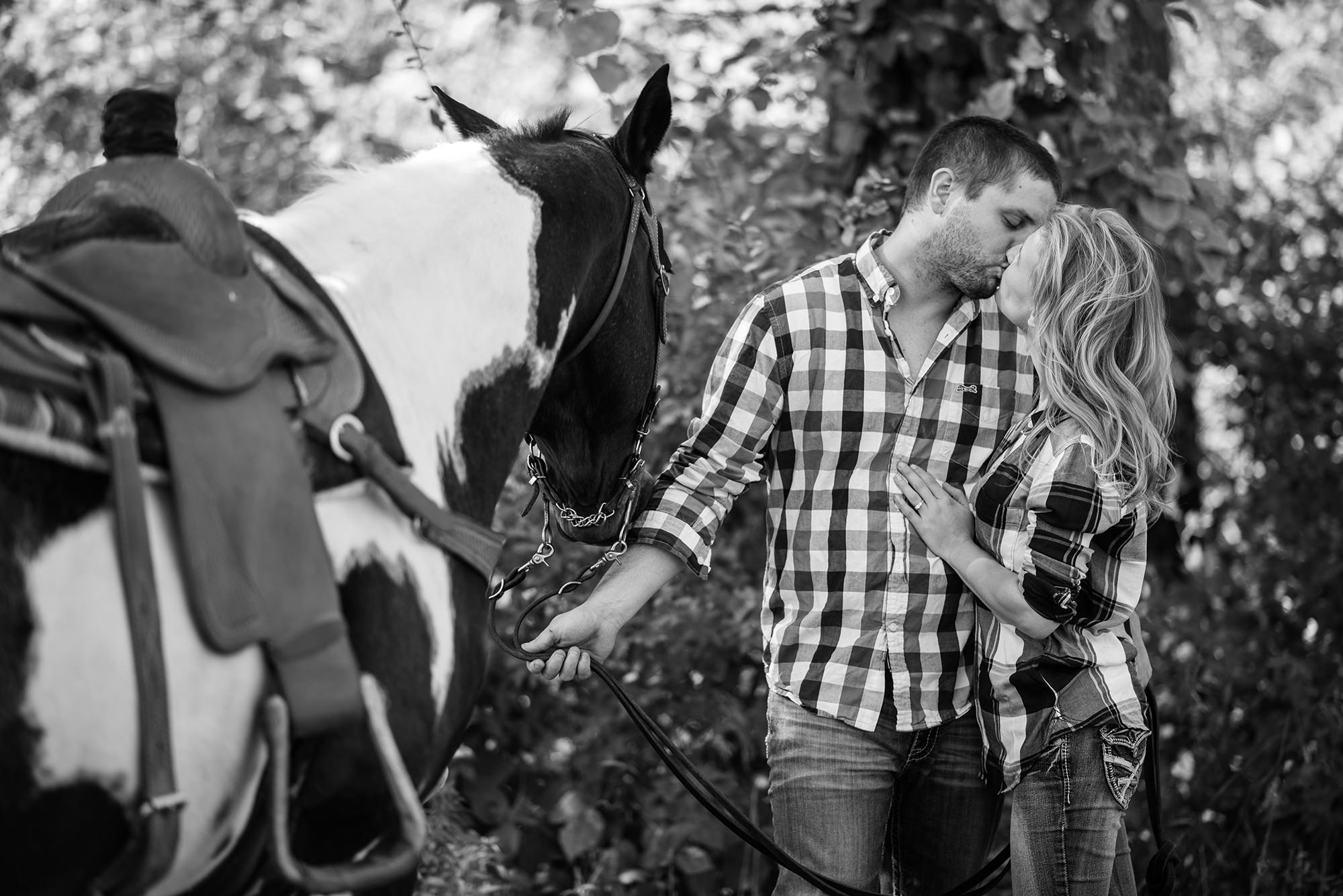 nebraska-engagement-session-horses-at-twin-rivers-omaha.jpg