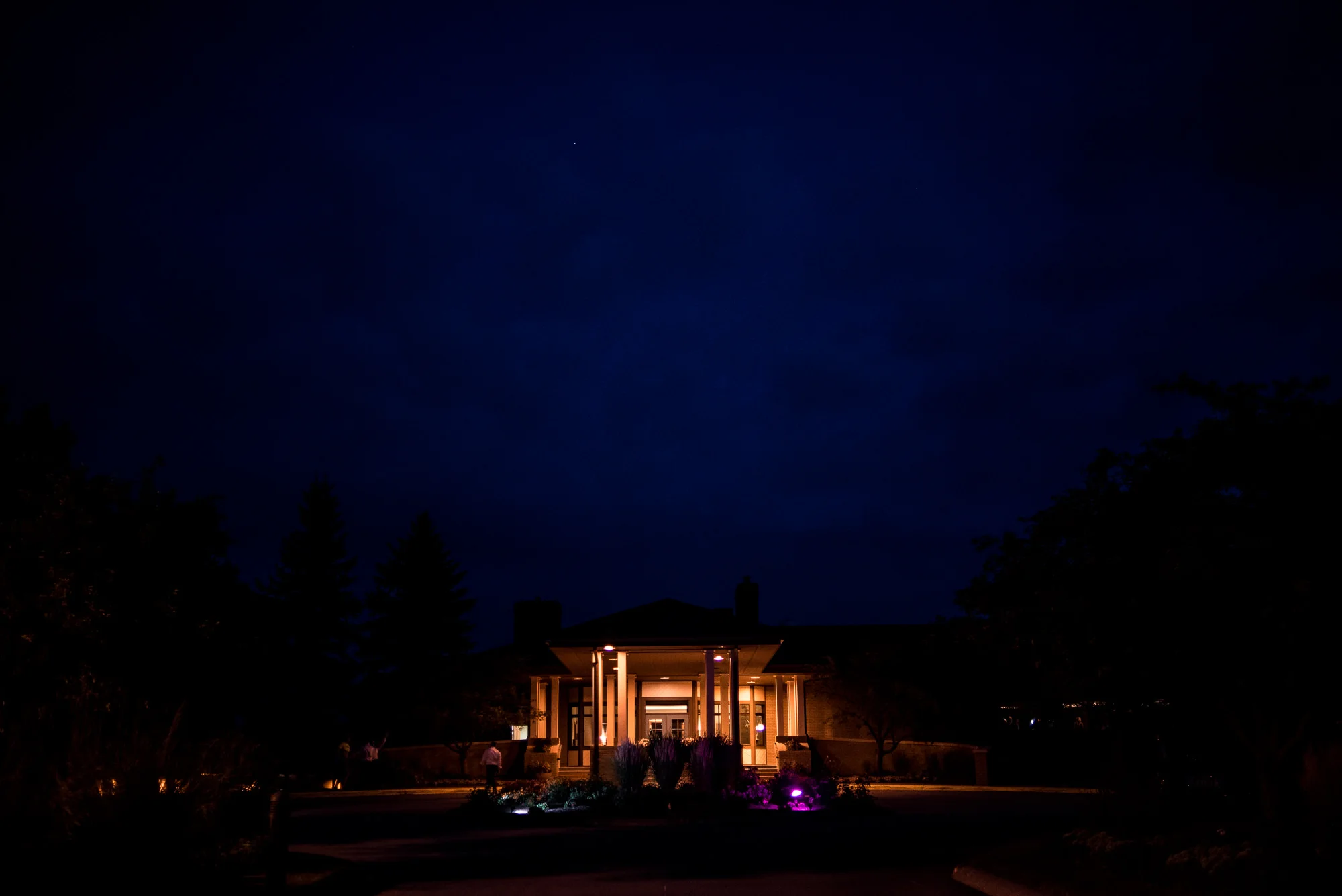 DAKOTA-DUNES-WEDDING-SOUTH-DAKOTA-WEDDING-PHOTOGRAPHER-0028.jpg