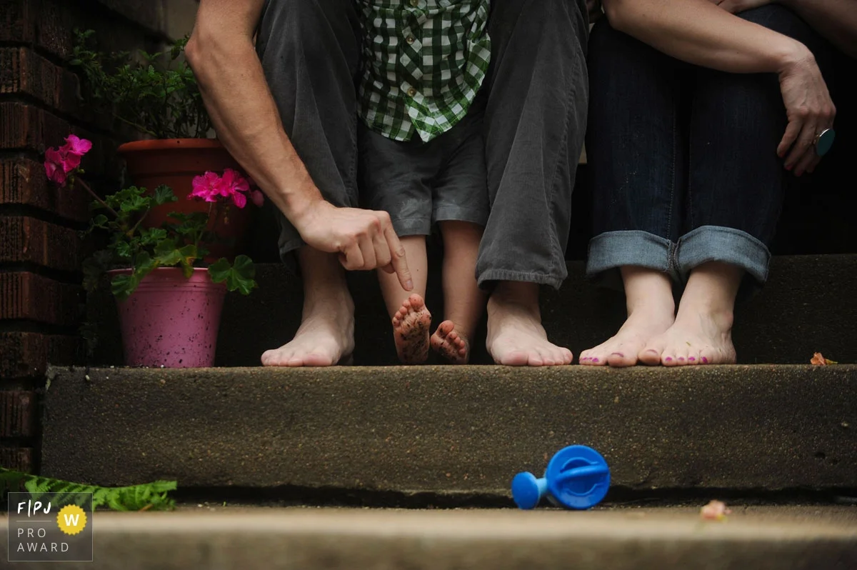 Family Photojournalist Association - Winning Photos