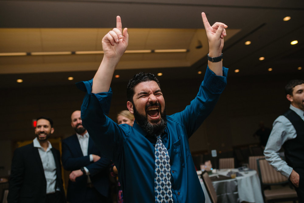 TEMPLE-ISRAEL-BAT-MITZVAH-PHOTOGRAPHER-OMAHA-JM-STUDIOS-035.jpg