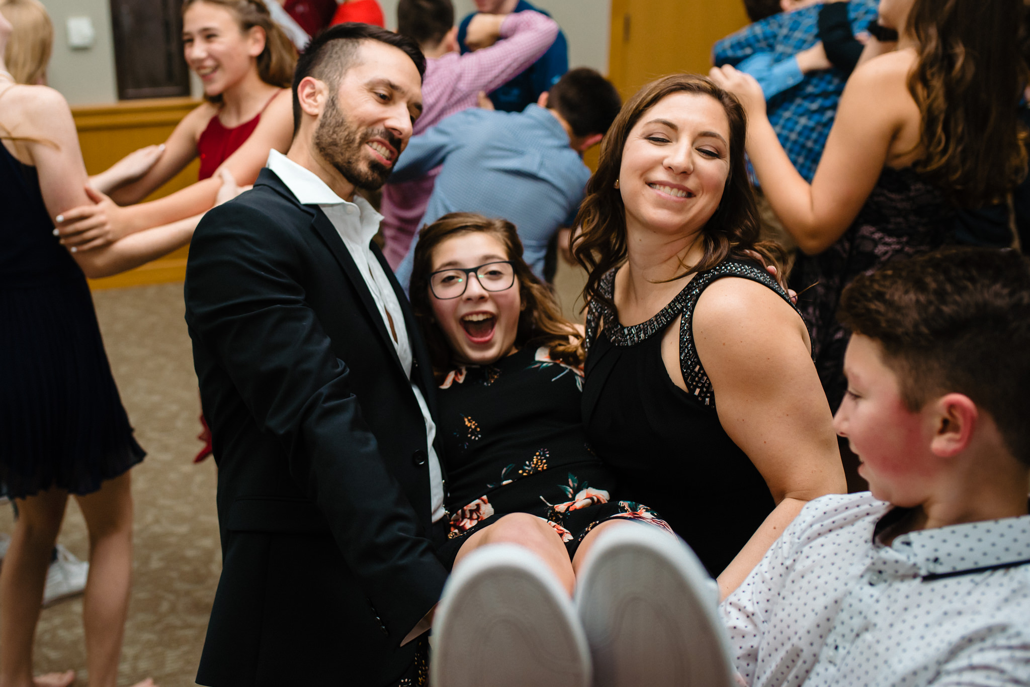 TEMPLE-ISRAEL-BAT-MITZVAH-PHOTOGRAPHER-OMAHA-JM-STUDIOS-037.jpg