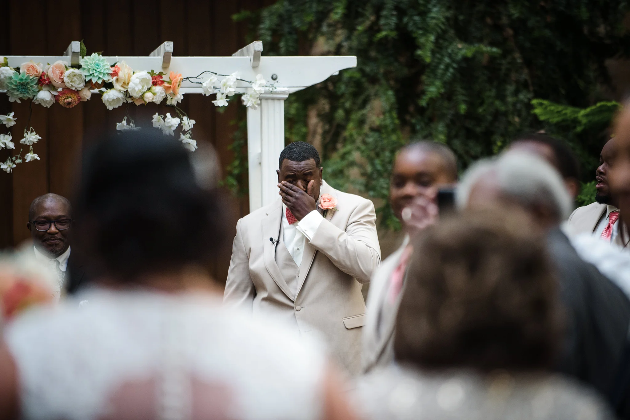HOW-MUCH-DOES-WEDDING-PHOTOGRAPHY-COST-IN-OMAHA-WEDDING-PHOTOGRAPHERS-JM-STUDIOS.jpg