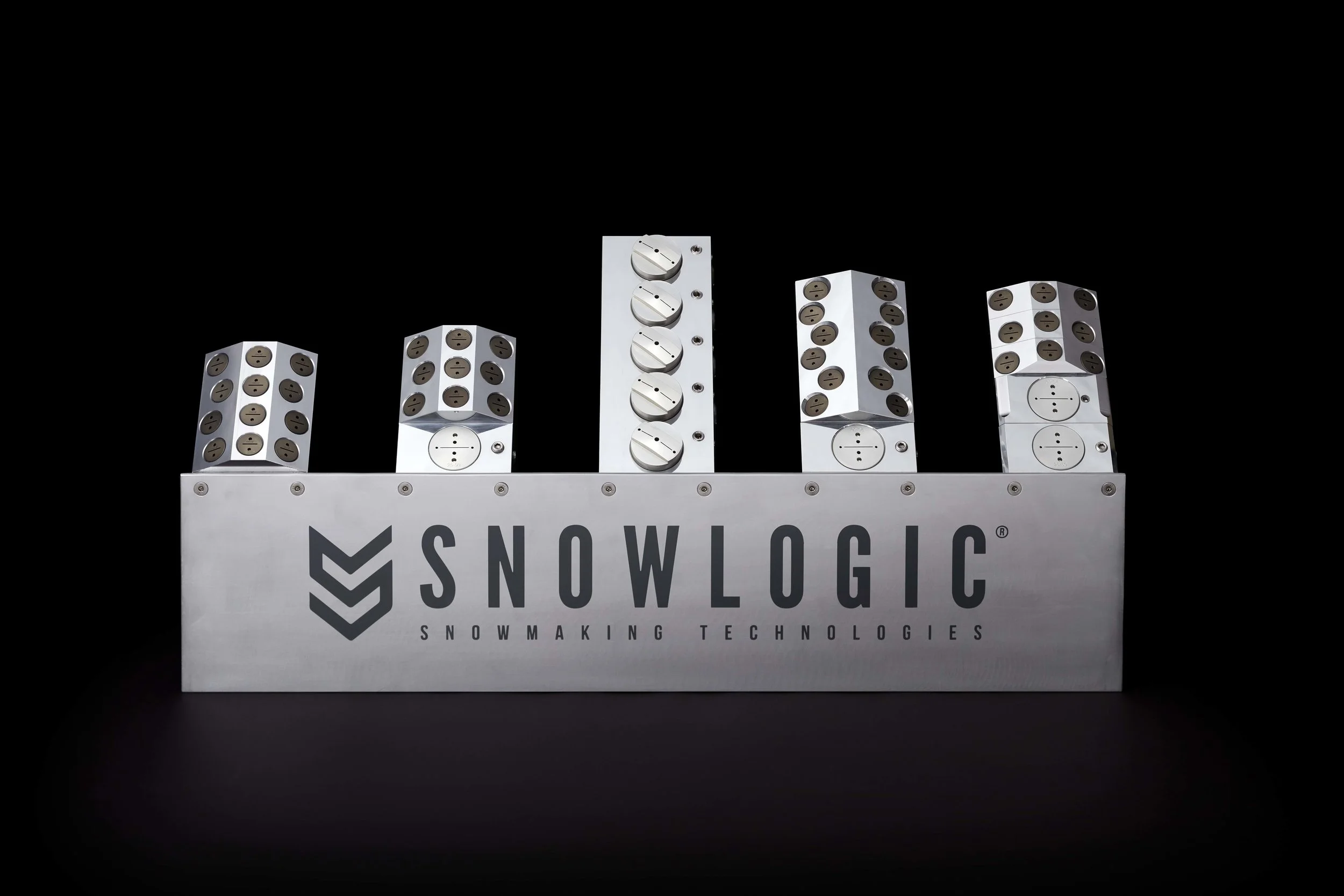 20180122_SnowLogic_Interchangeable Heads.jpg