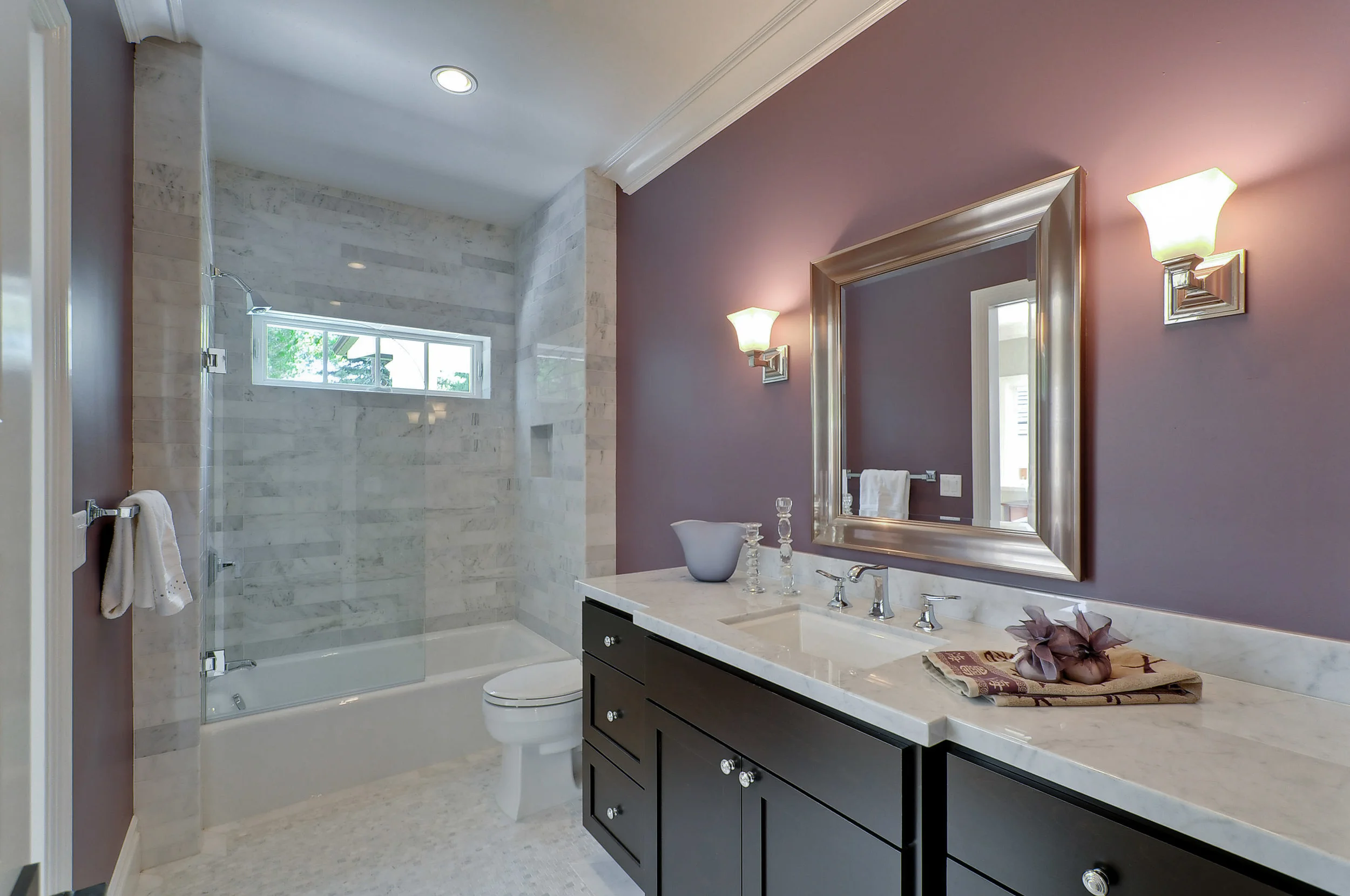 Bathroom  1.jpg