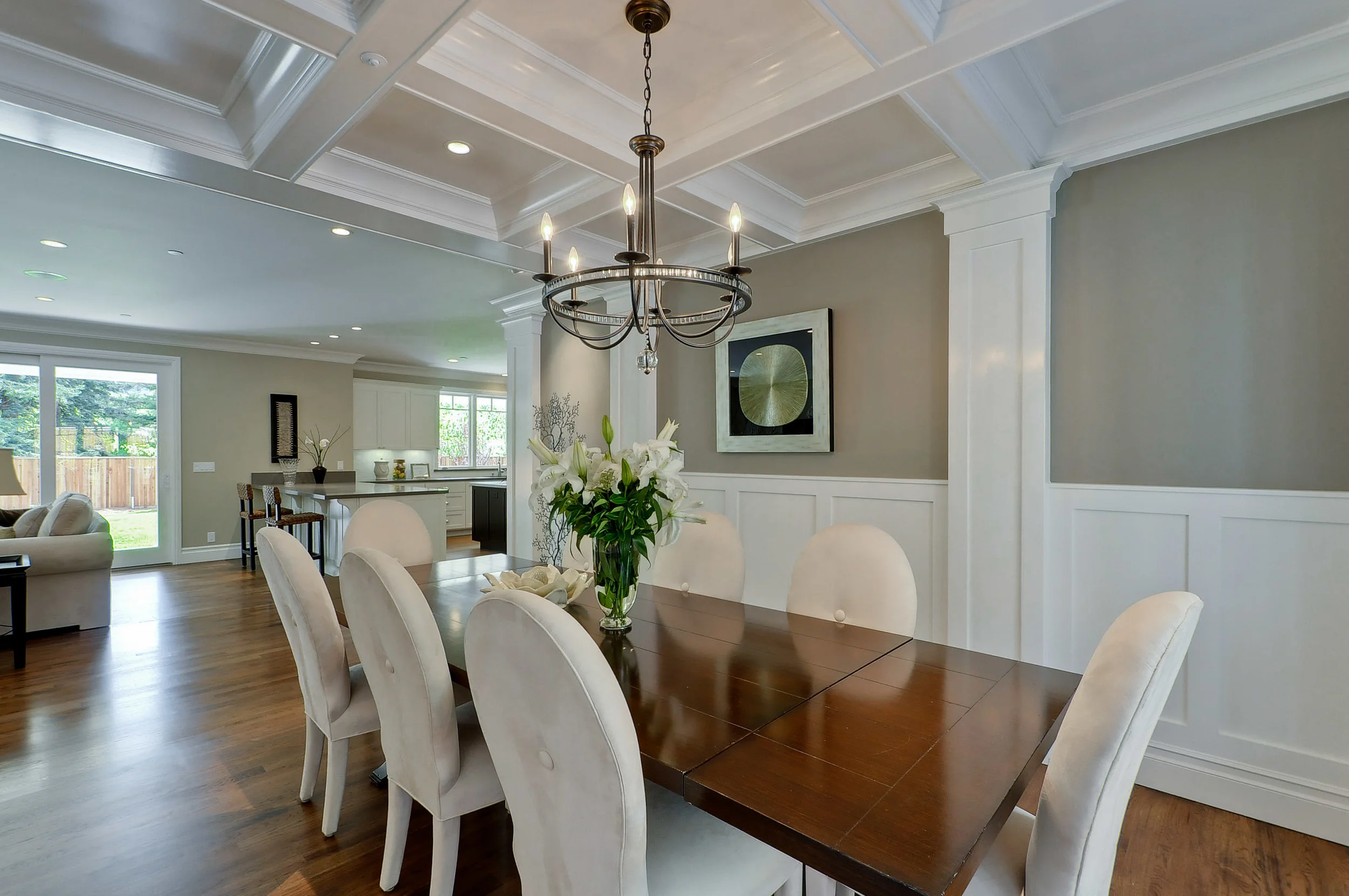 Dining Room  1.jpg