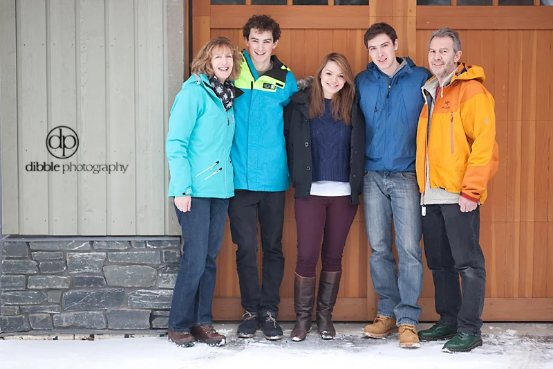golden-bc-winter-portraits-03.jpg