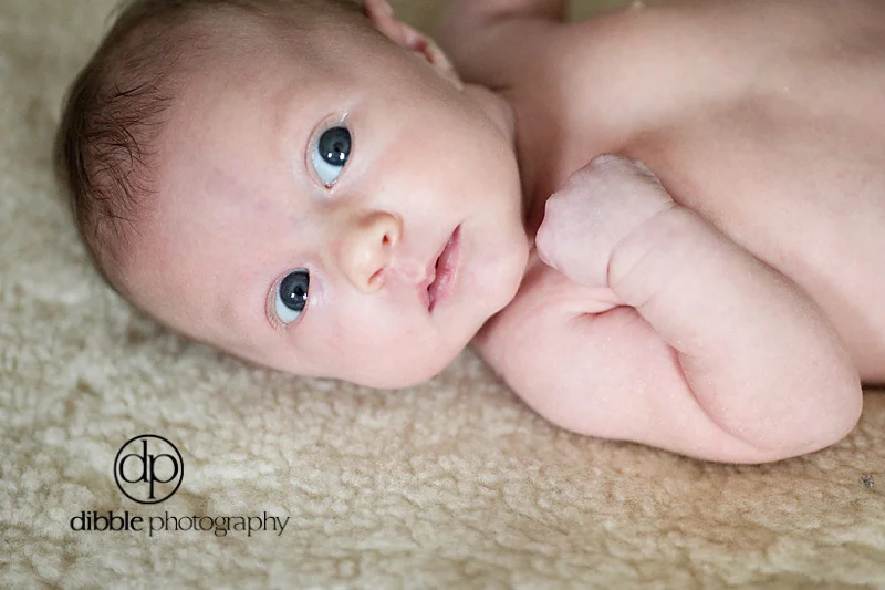 newborn-portrait-golden-bc09.jpg