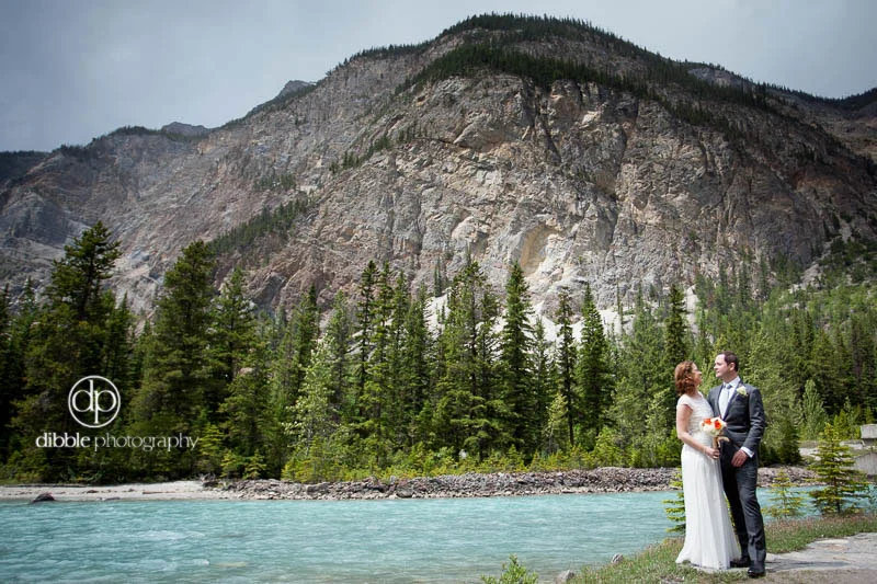 cathedral-mountain-lodge-elopement13.jpg