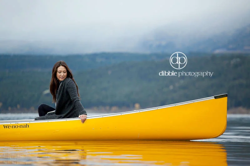 invermere-canoe-engagement-JM10.jpg