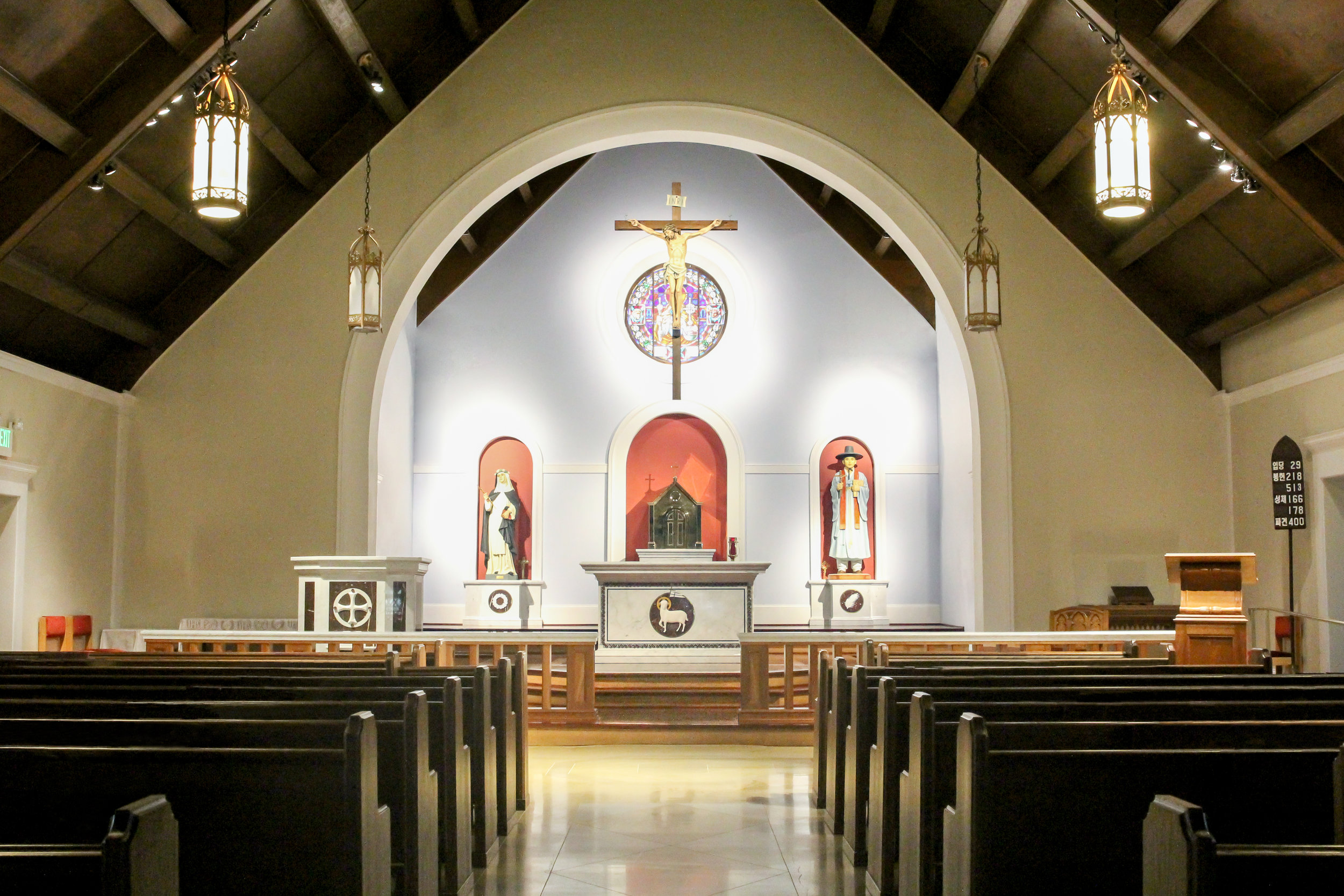 092217 Full Altar.jpg