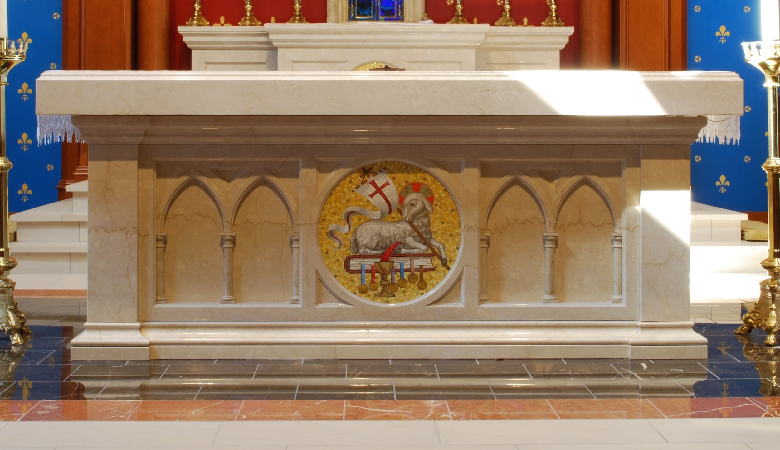 3 Altar.JPG