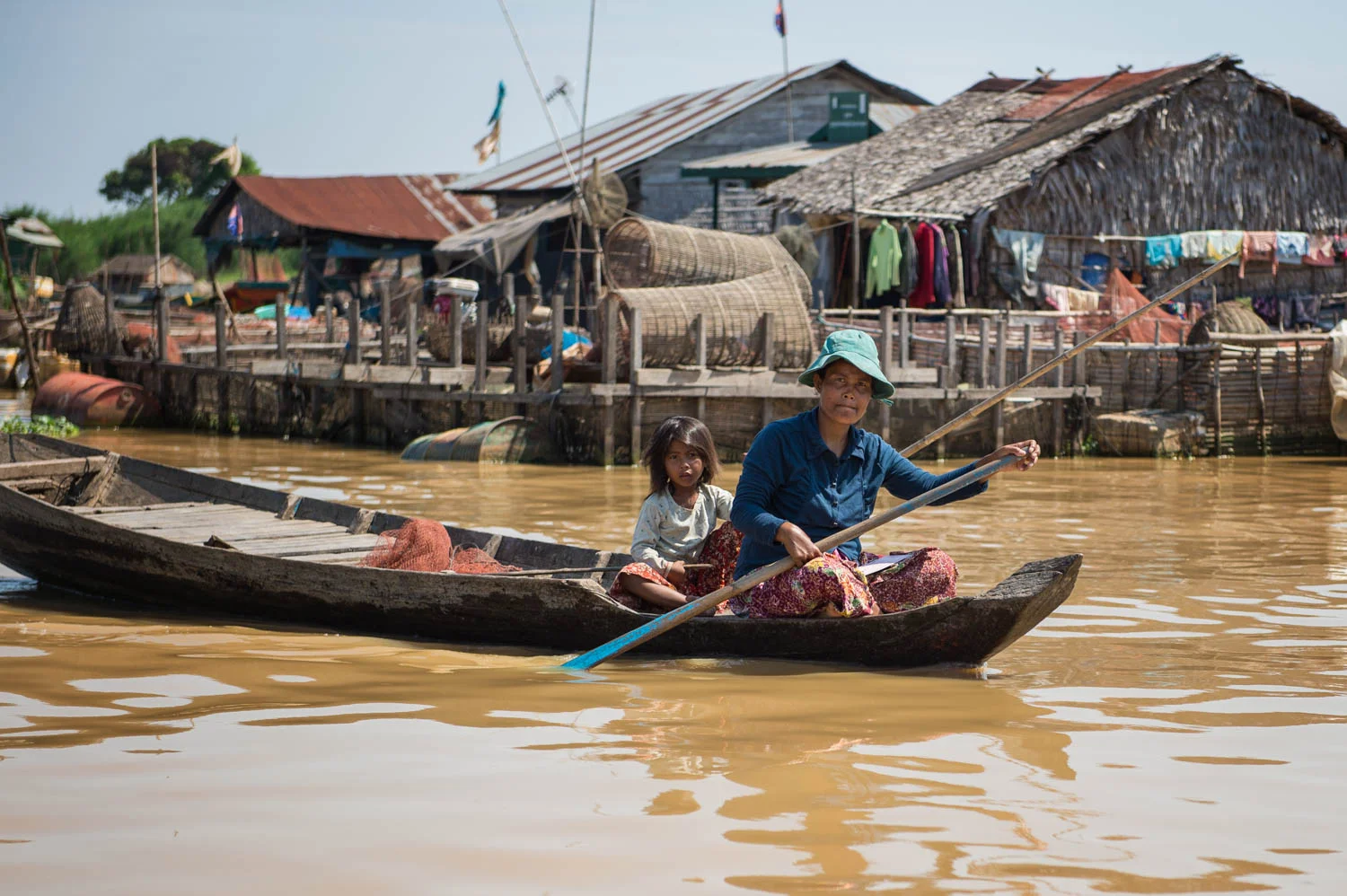 Getting around on Tonle Sap Lake; Nikon D4S, 70mm, f/4, 1/1250s, ISO 200