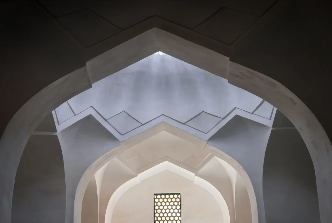 Third: Lyn Alves, Samarkand Temple