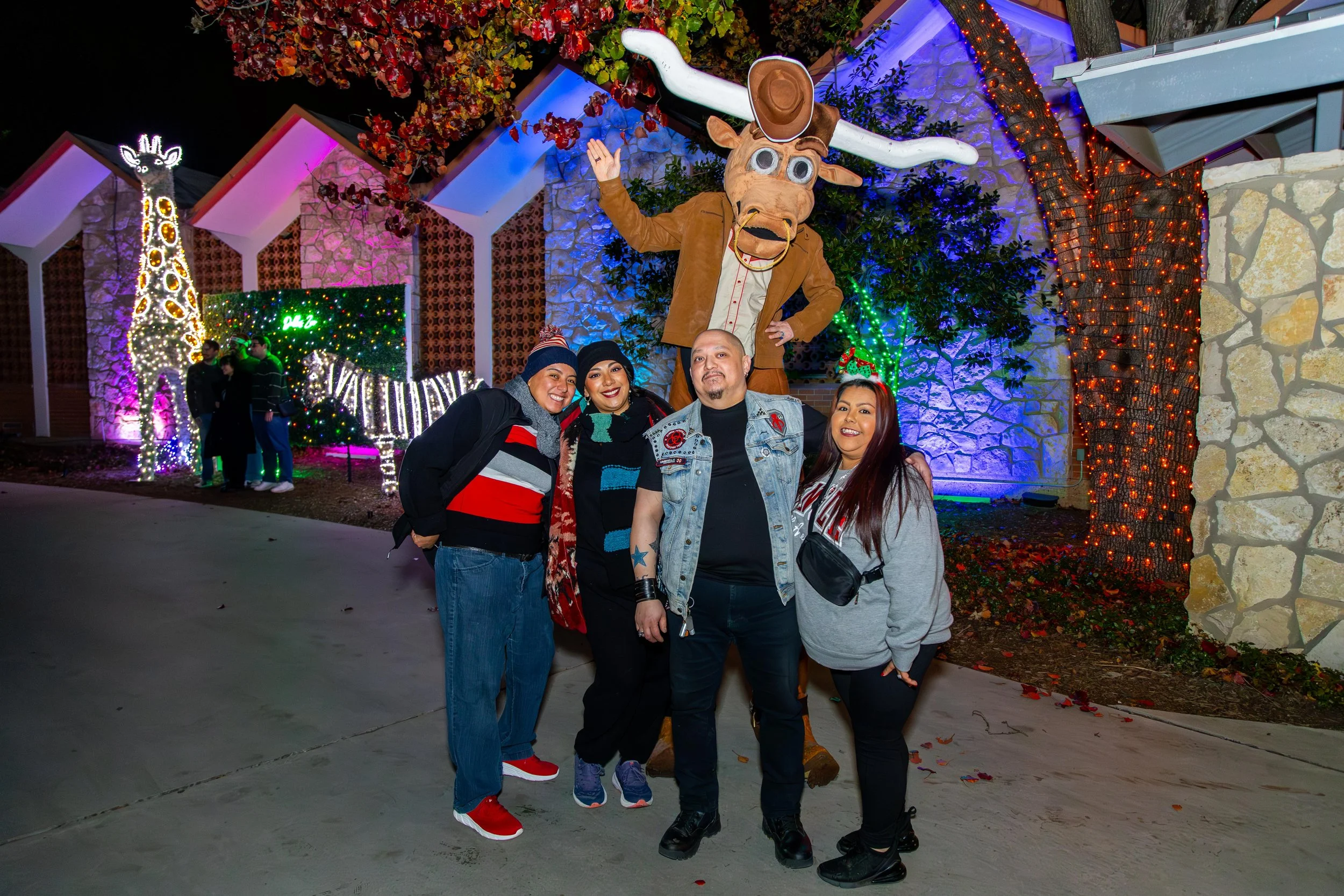 121224_ZooAfterDark-21.jpg