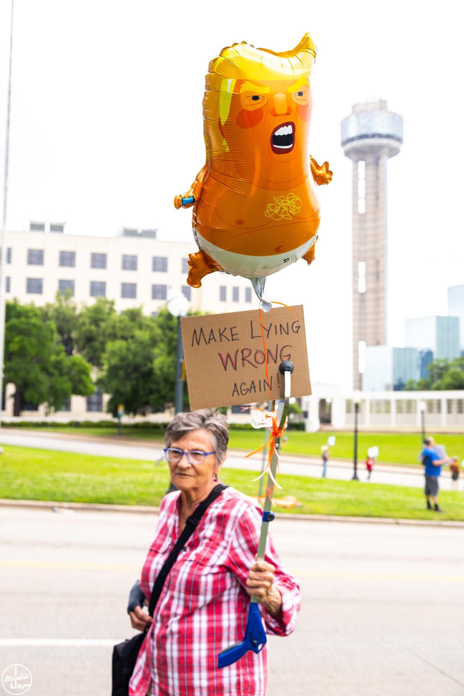 HandsOff_Protest_4-19-247.jpg
