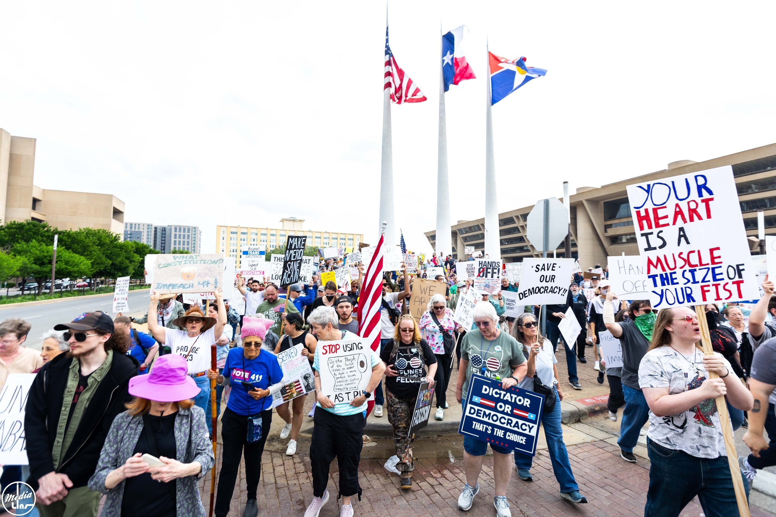 HandsOff_Protest_4-19-182.jpg