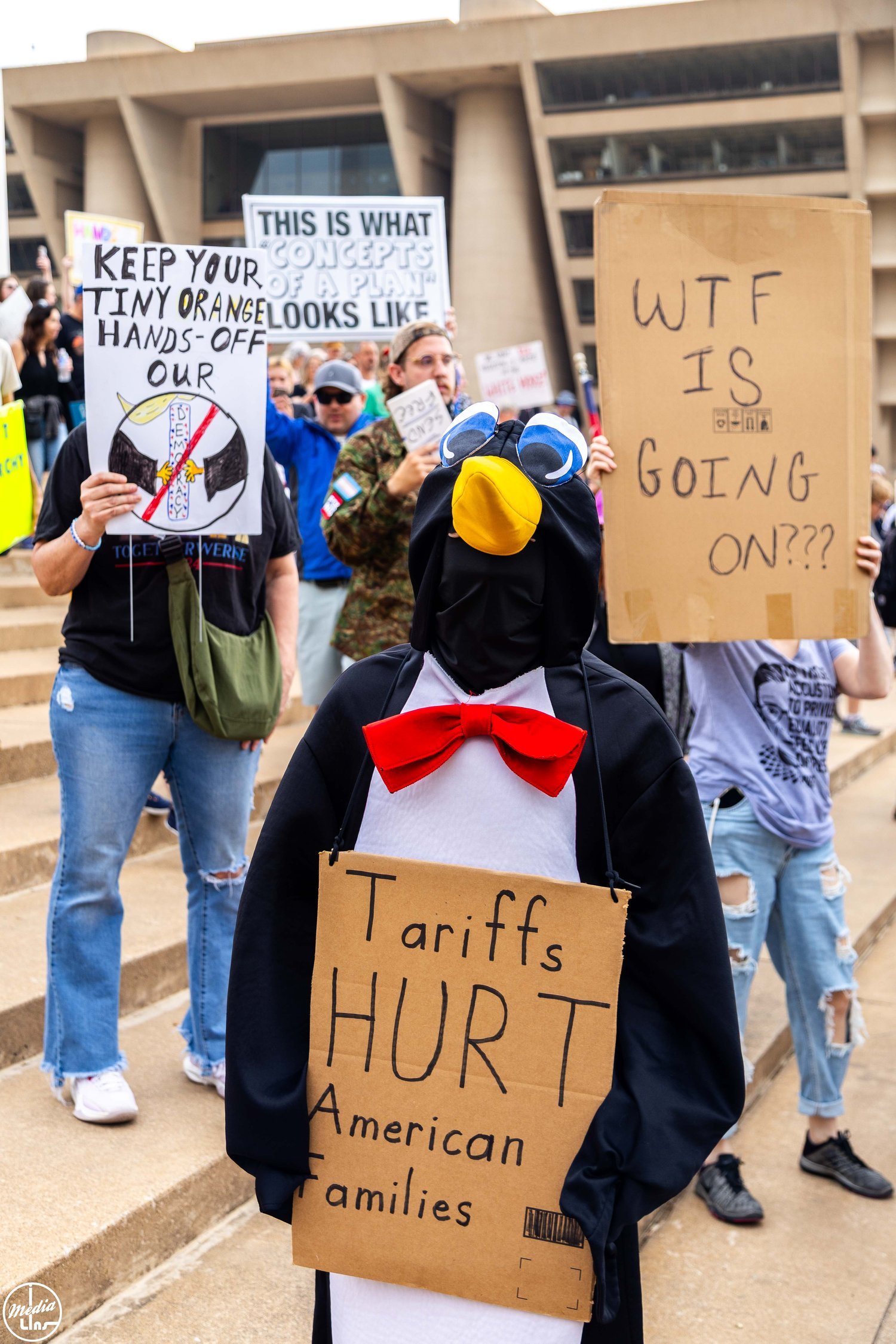 HandsOff_Protest_4-19-181.jpg