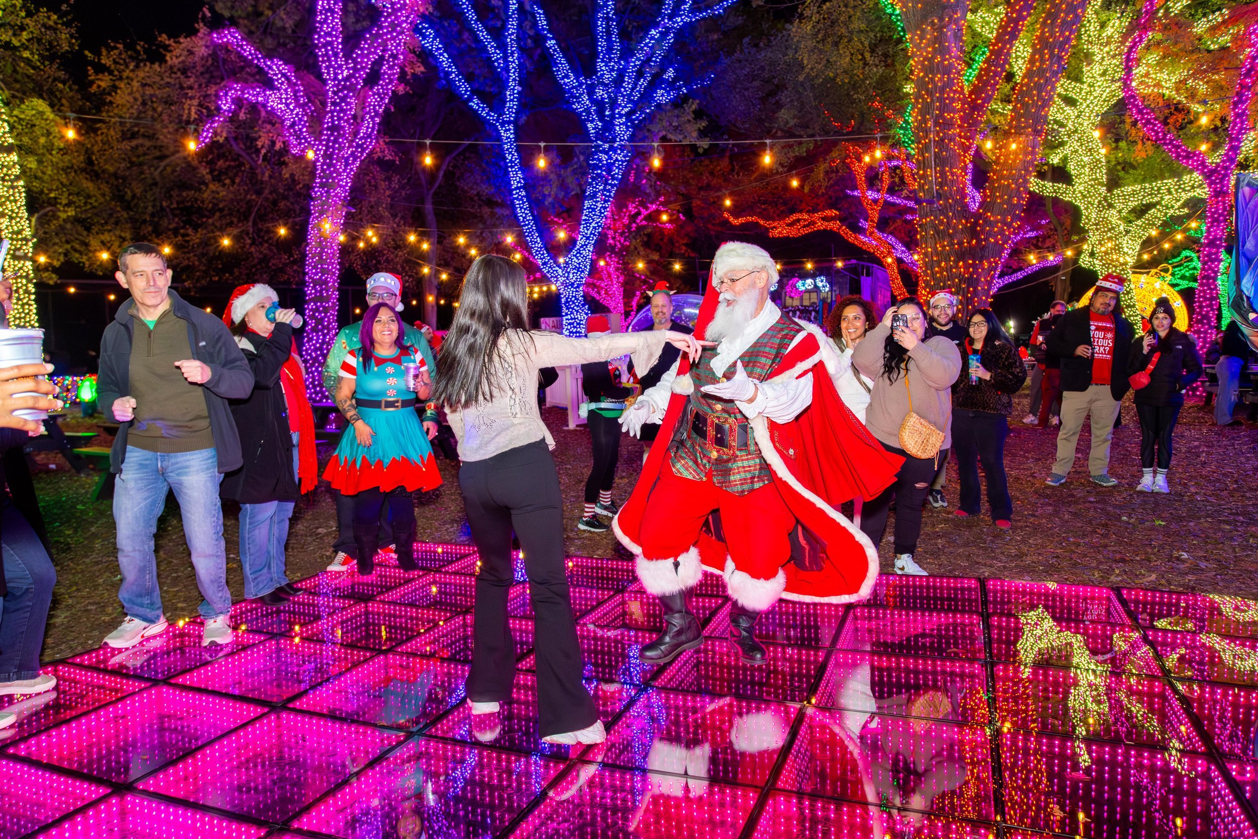 121224_ZooAfterDark-153.jpg