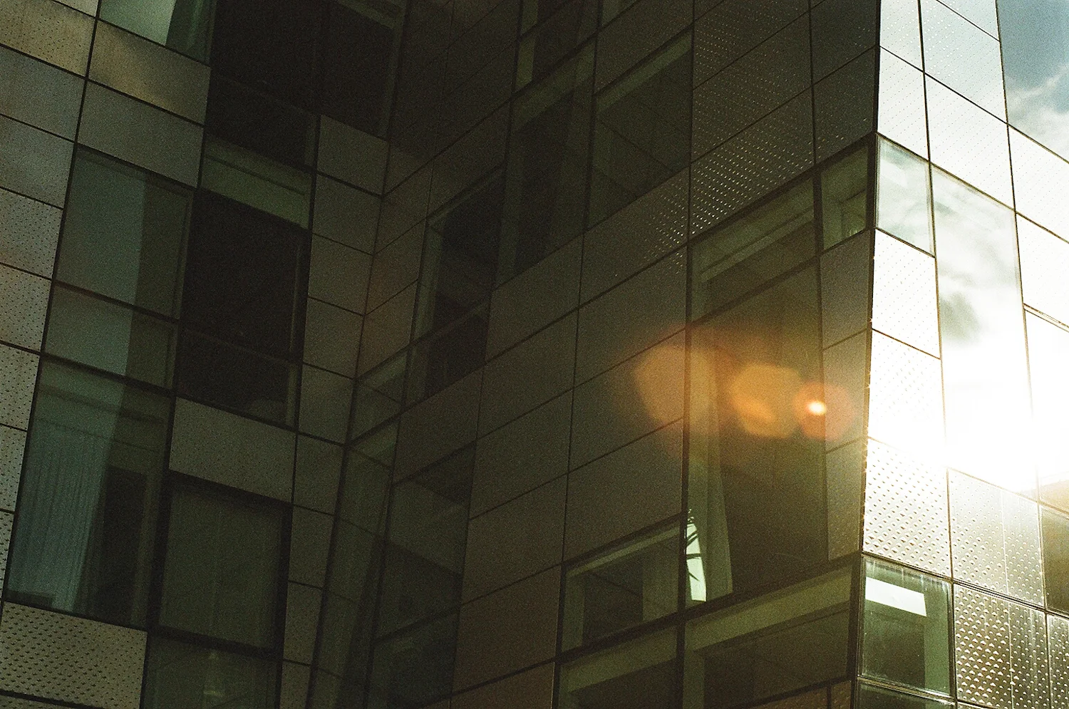 68220021.jpg
