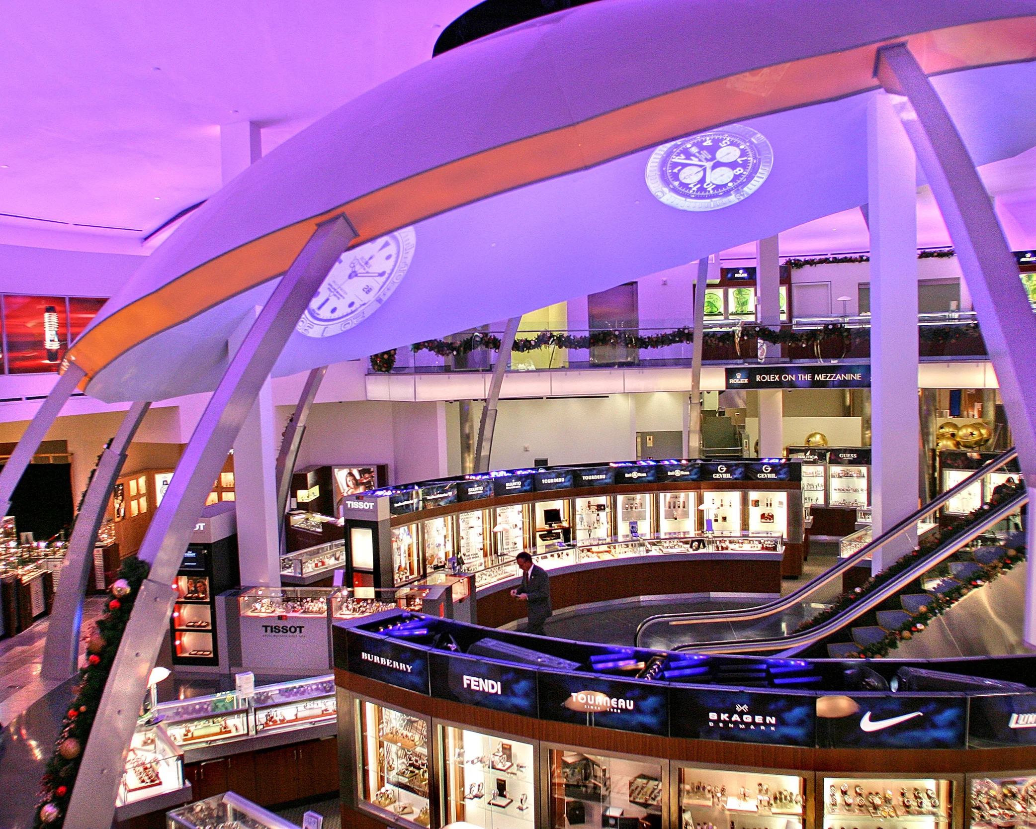 rolex forum shops