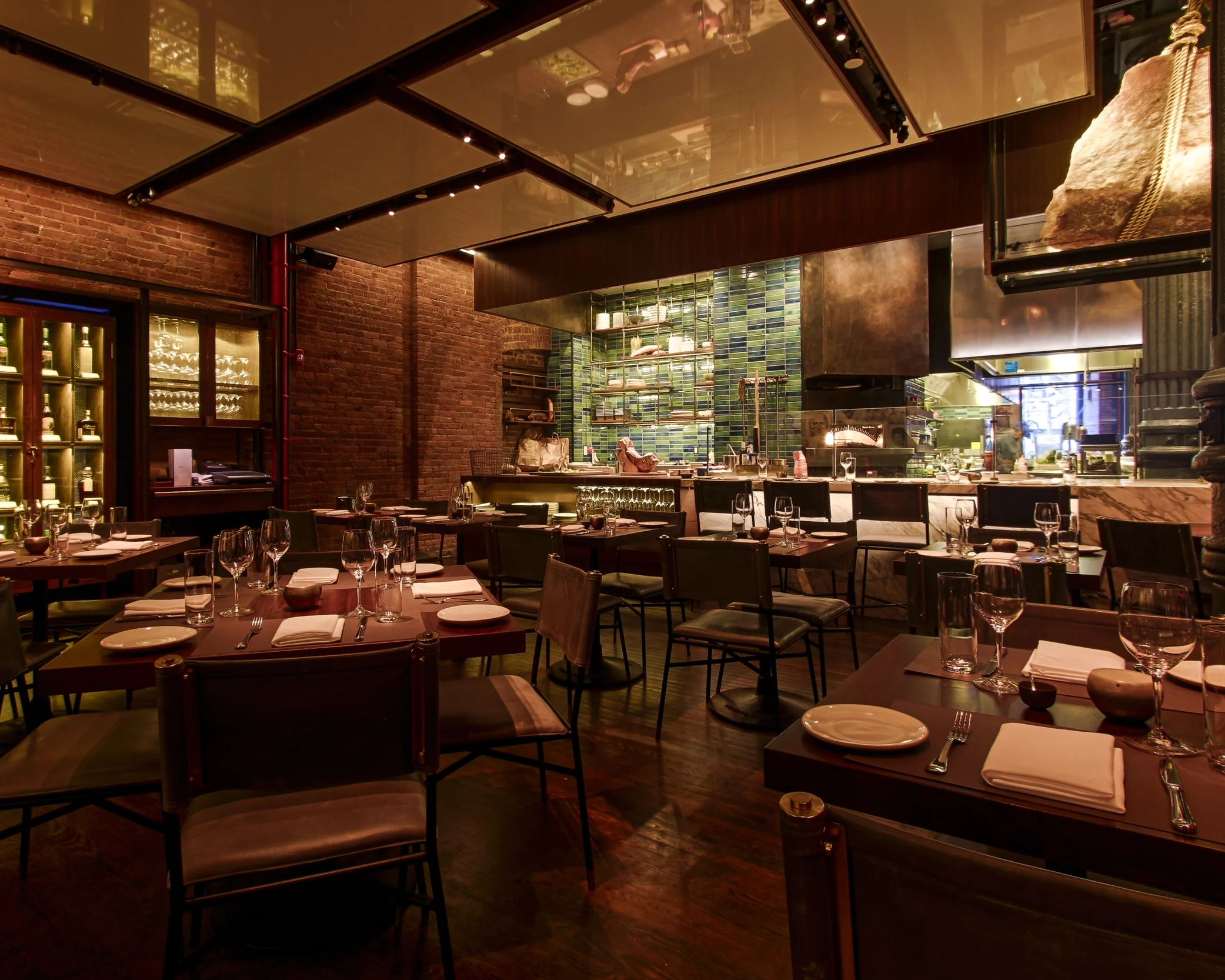 Chefs Club — Focus Lighting Architectural Lighting Design