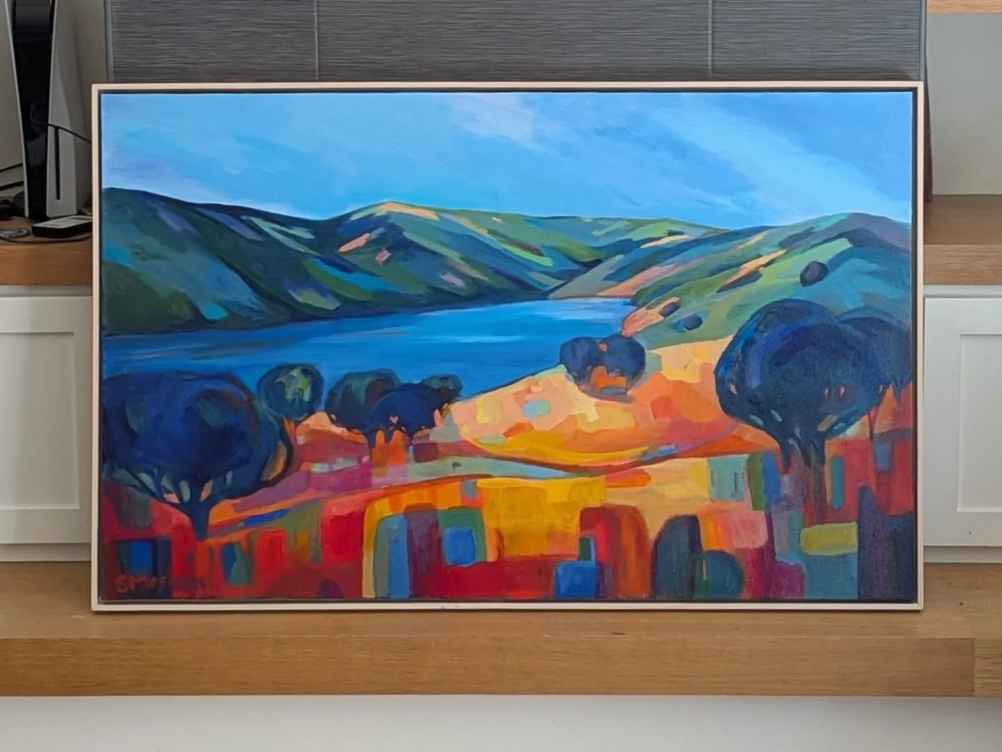 Commission of Coyote Lake..finished, varnished and framed.

#coyotelakeharveybear #californialandscape 
#colorist 
#bayareaartist