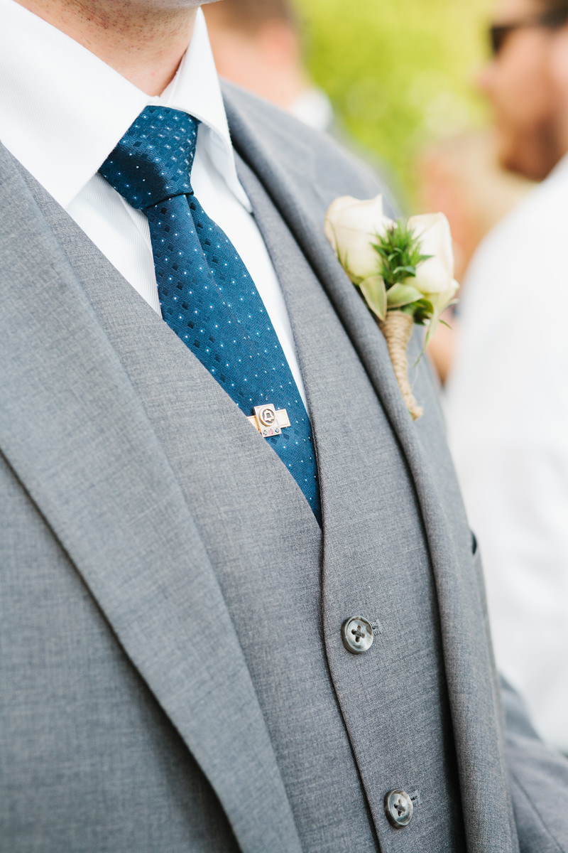 Groomsmen Tie Suit Boutonniere Detail