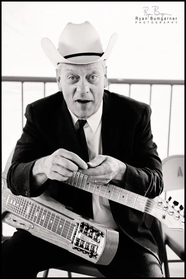 Junior Brown and his invention the &nbsp;Guit-Steel.