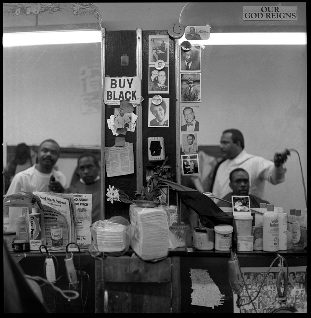 House's Barber Shop, Harlem, 1986-1992.