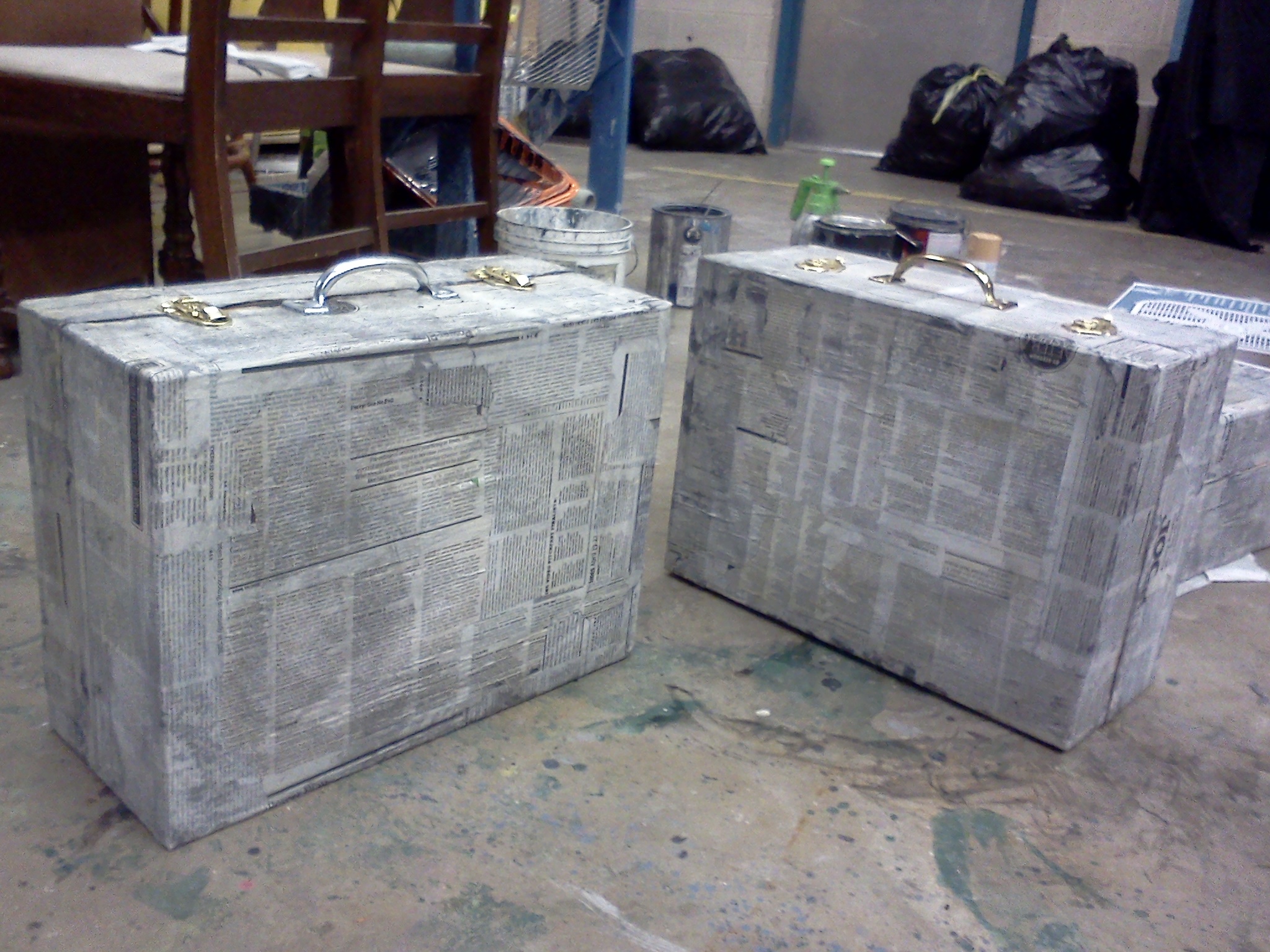  Structural newspaper briefcase&nbsp; 