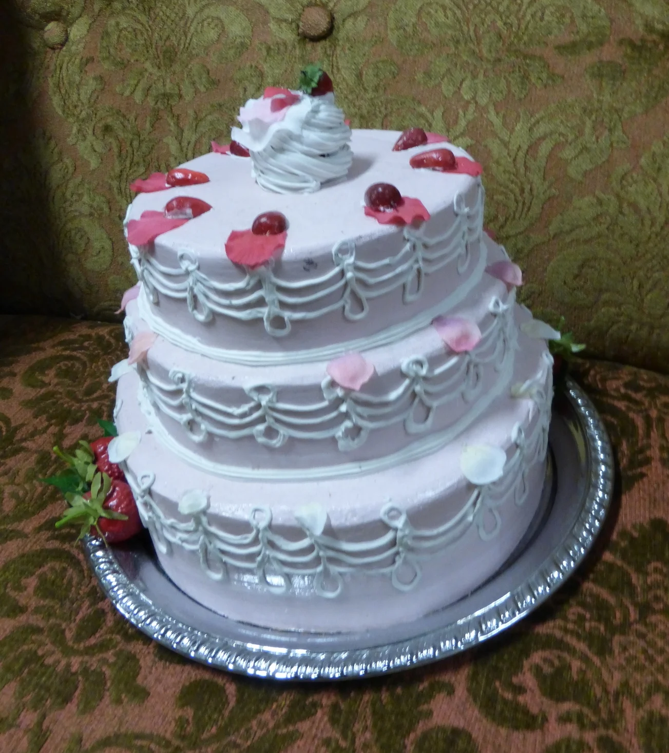  Cake created for Centerstage's production of  Amadeus .&nbsp; 