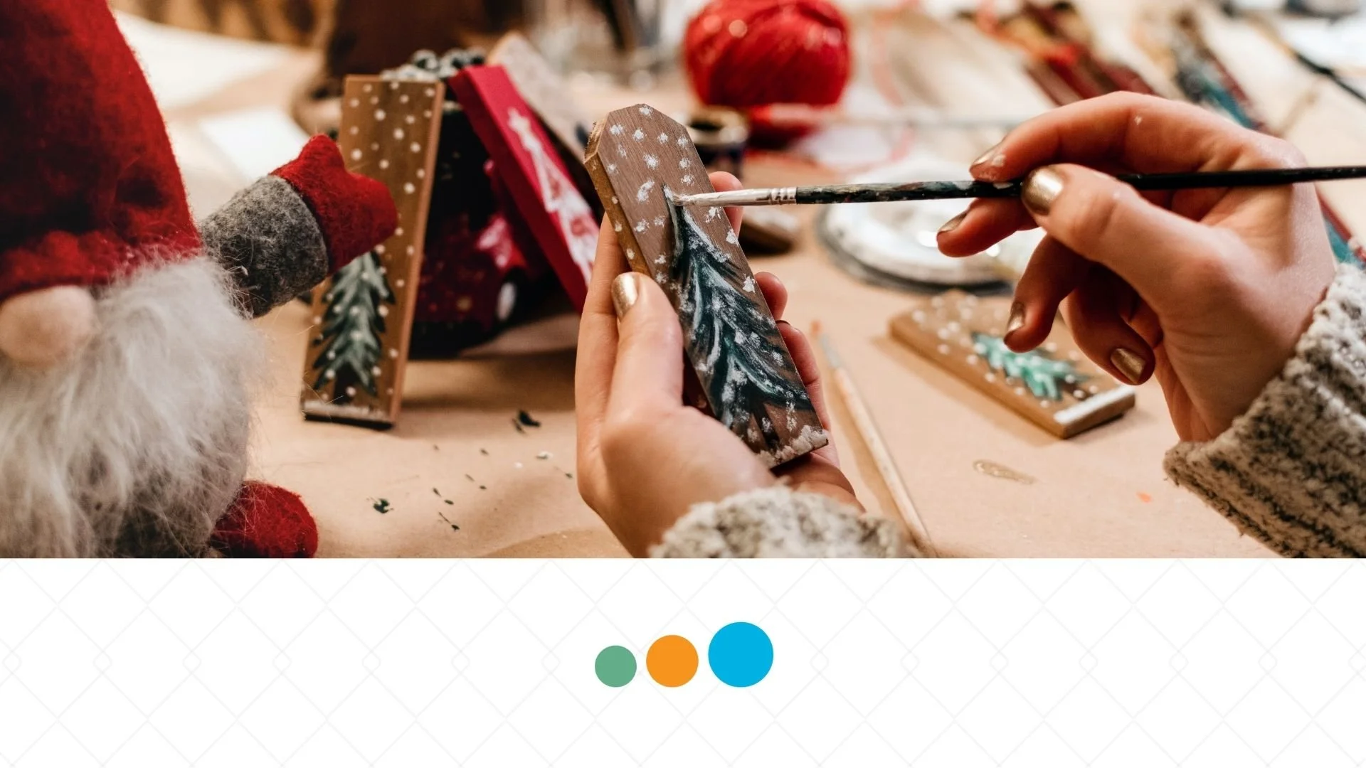 Sisters &amp; Crafts: A Christmas Gathering
