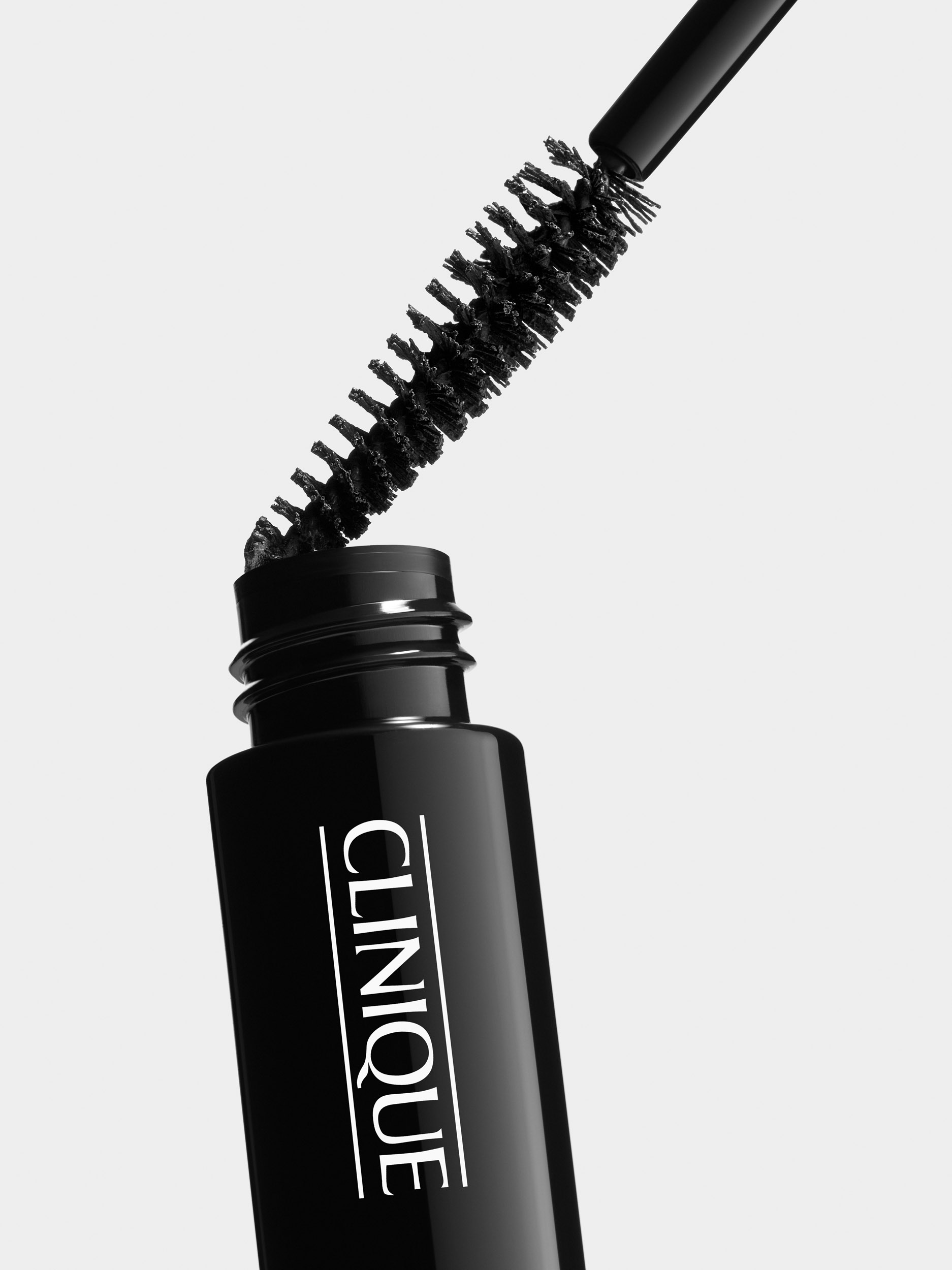 1996_MC_Clinique_---Mascara_Macro_84657_R2.2_QC_FINAL_RGB.jpg