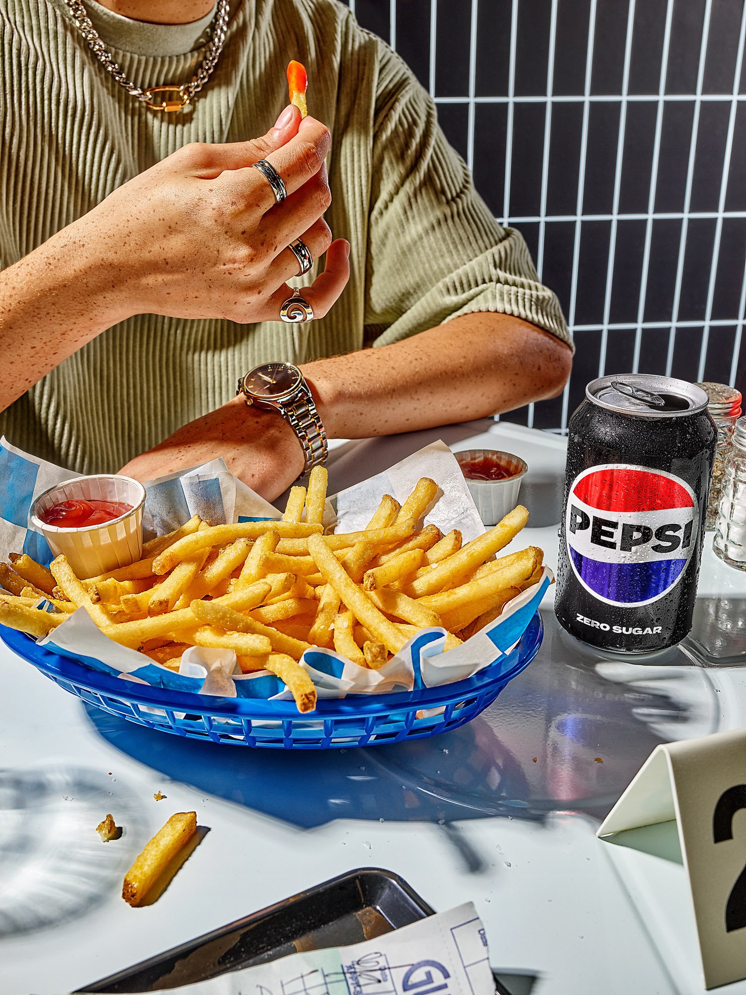 Shot_03_Pepsi - Lifestyle - Fries Shoestring - 196_BMS_R2_1_Final.jpg