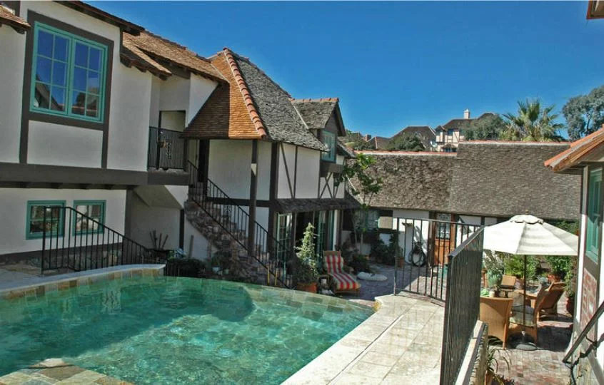 SAINT MALO OCEANSIDE — PeopleScale Design