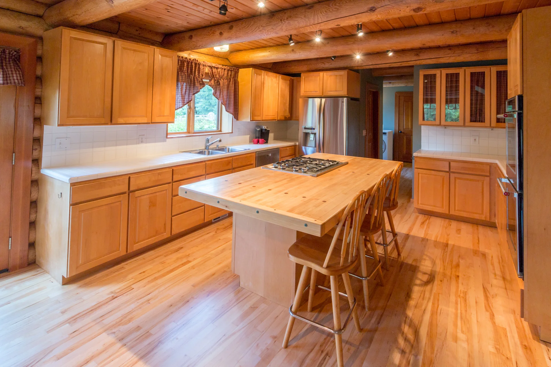 IMG_9828-HDR.jpg
