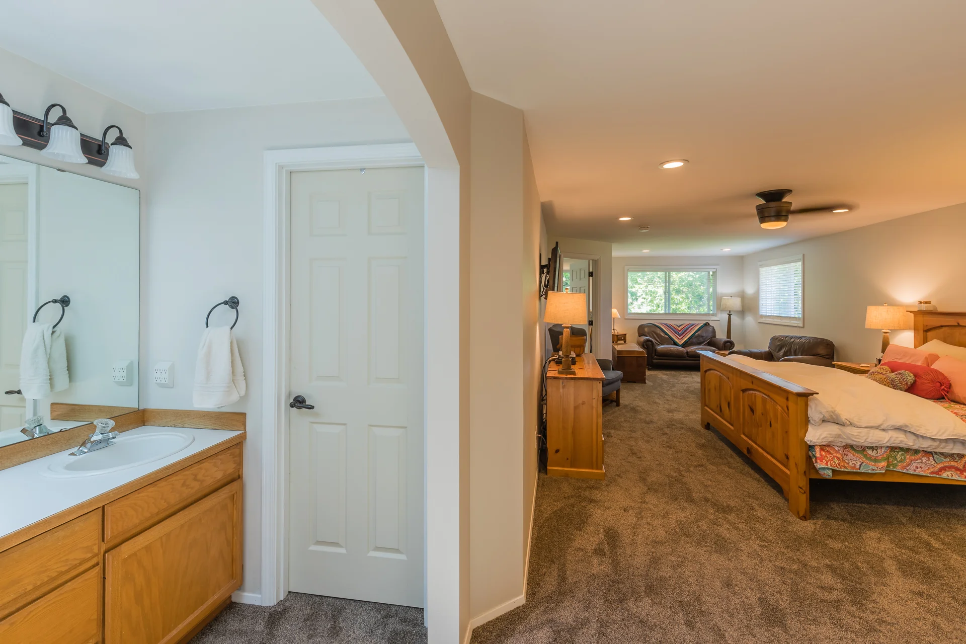 CX0I2734-HDR.jpg