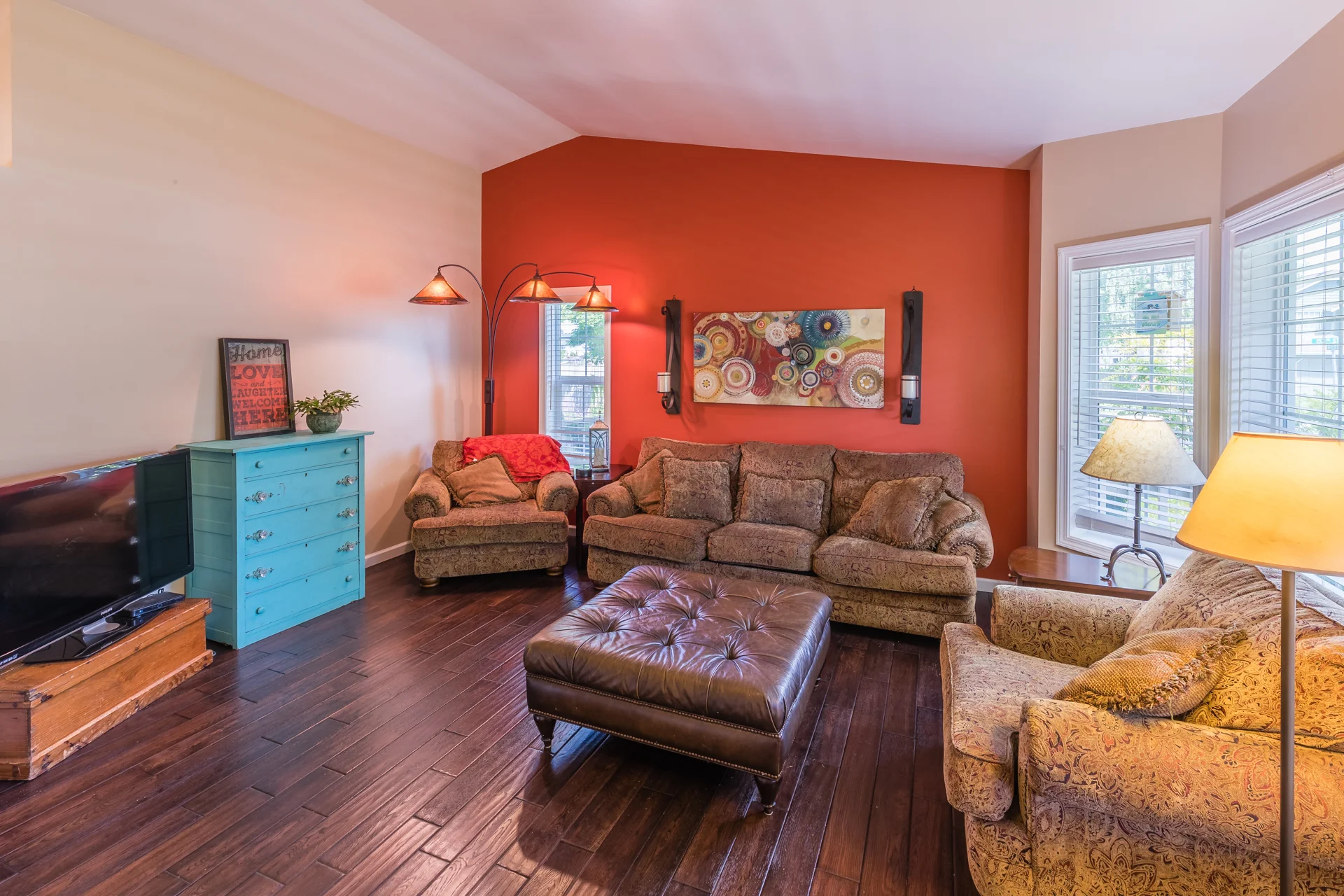 CX0I2652-HDR.jpg