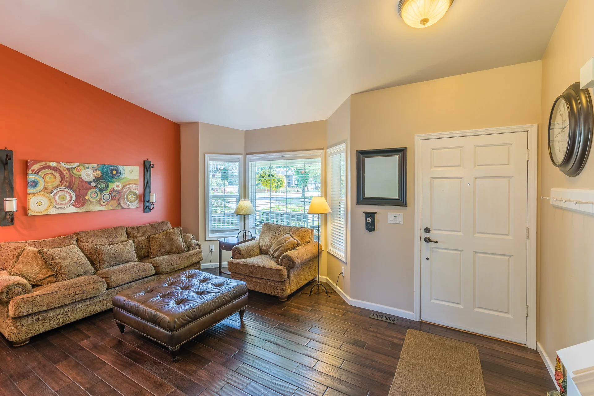 CX0I2657-HDR.jpg