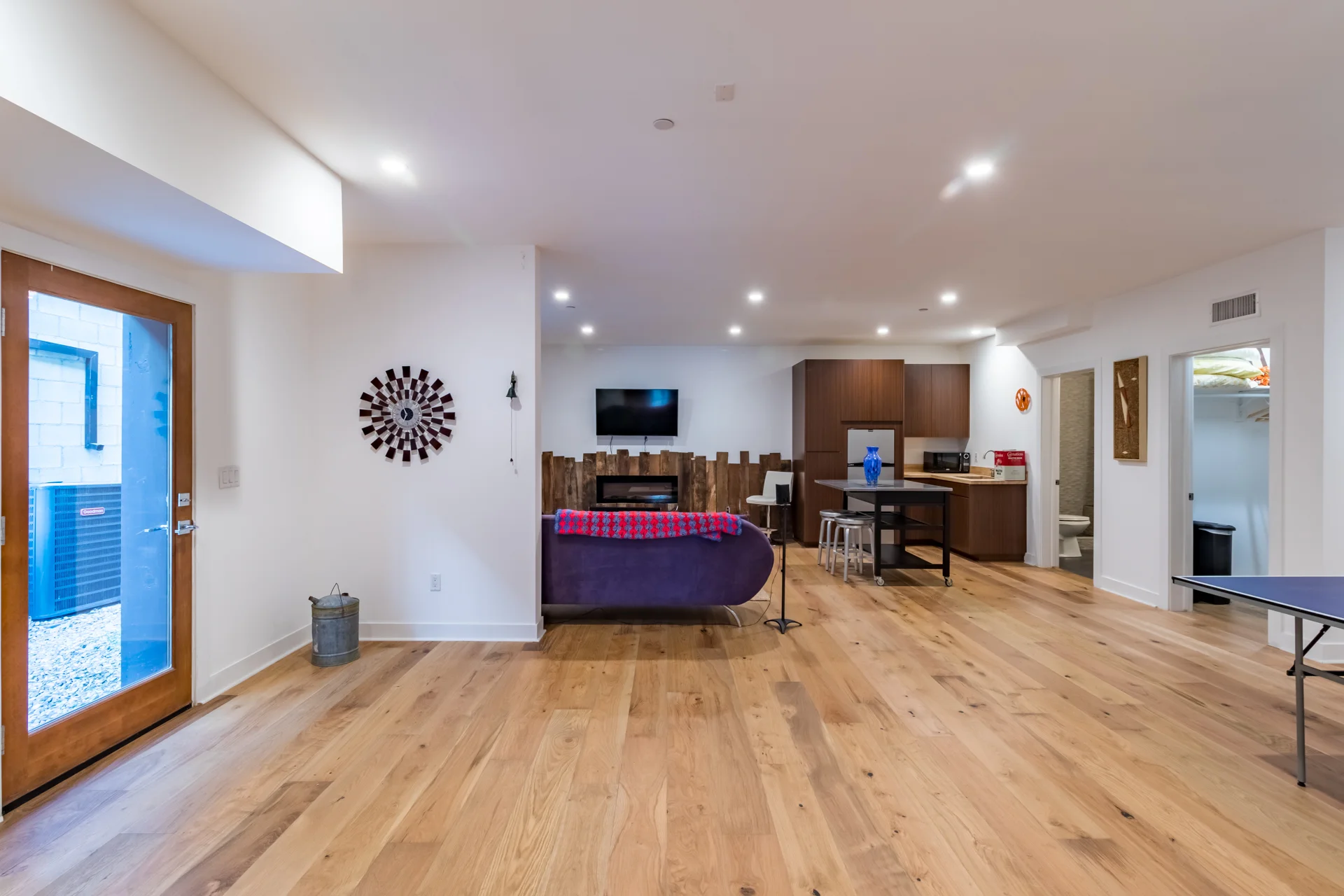 2226 Glendale Blvd-2.jpg