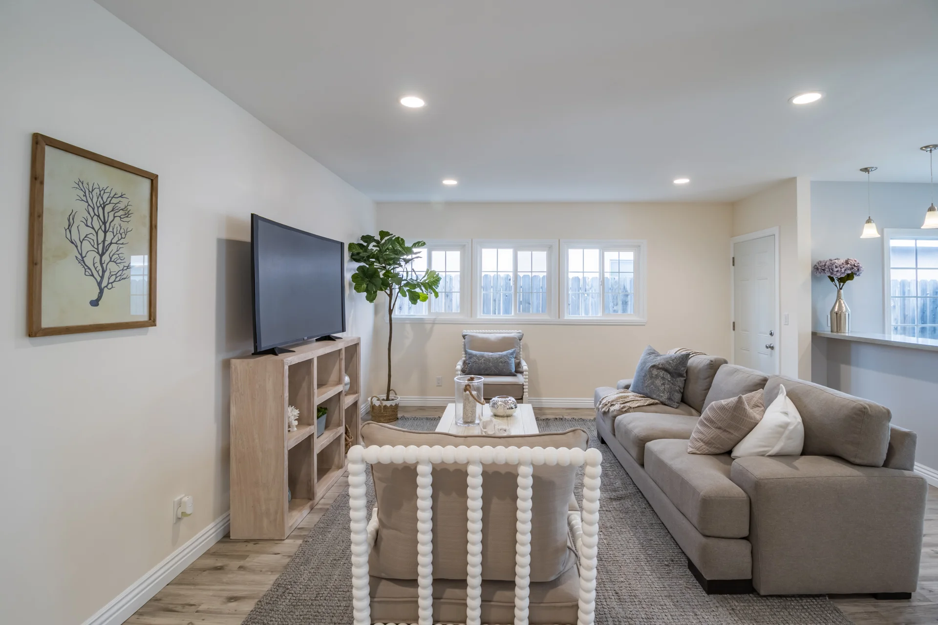 4565 W 165th Street-10.jpg
