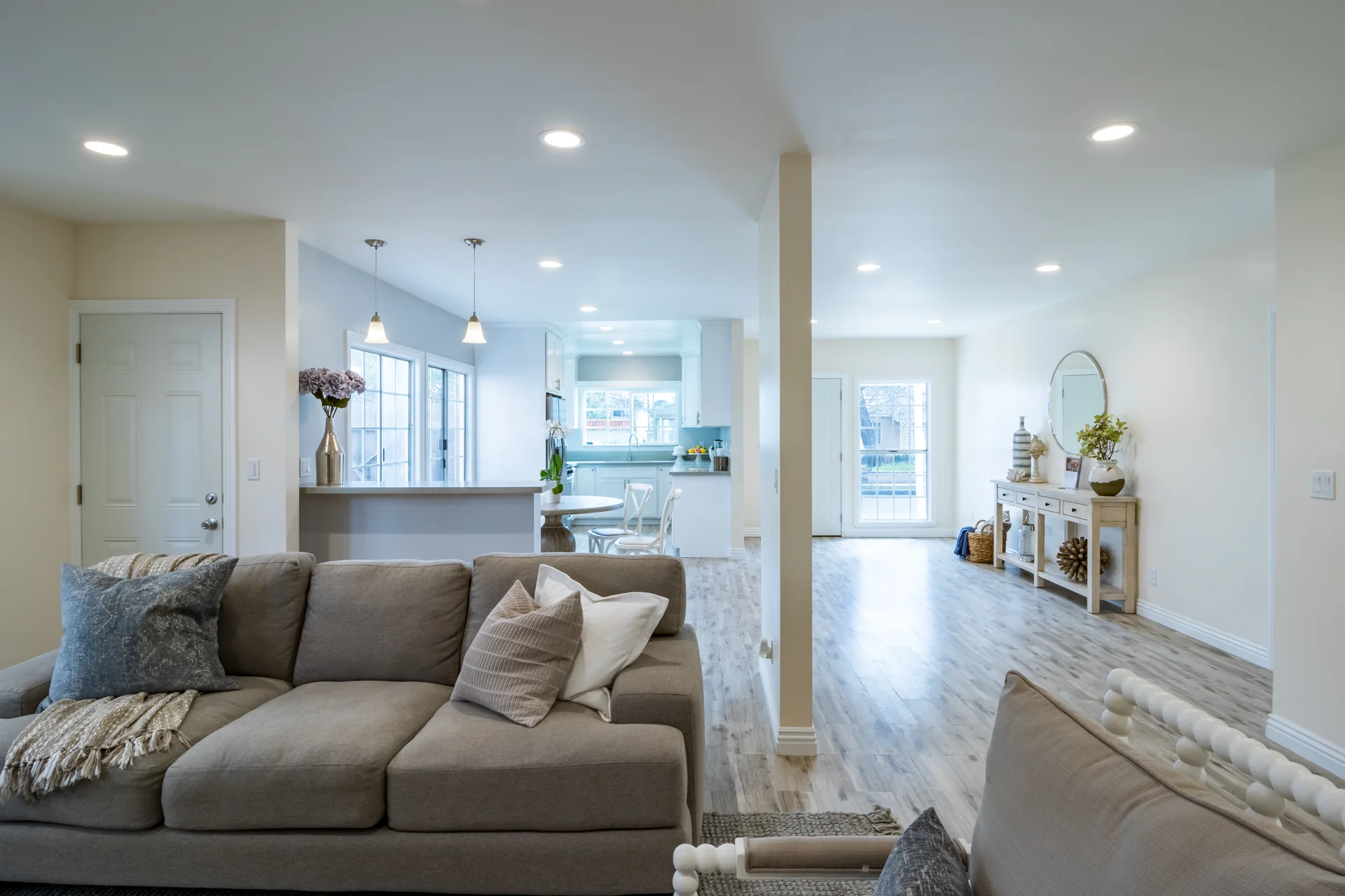 4565 W 165th Street-11.jpg